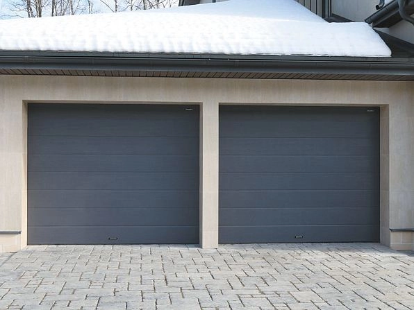 Секционные ворота 3100х2650 мм антрацитовые DoorHan RSD02, elista.doorhan.ru